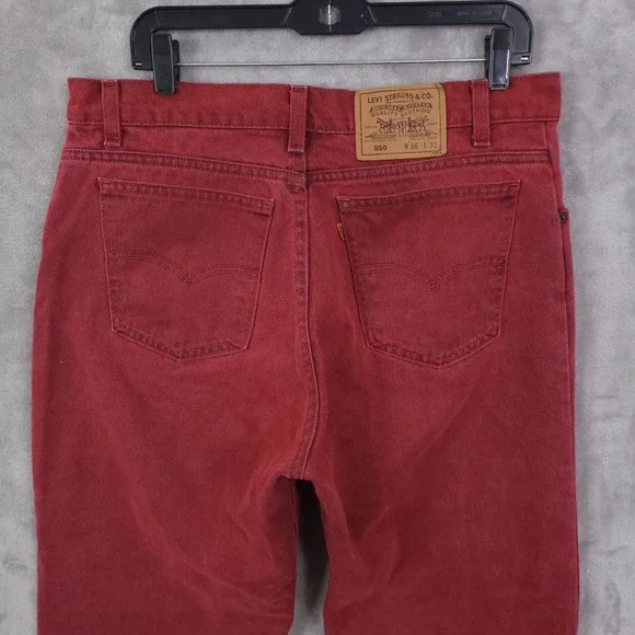 Vintage Levis 550 Mens Jeans 36x32 Red Relaxed Orange Tab 90s USA Undone Hem - Picture 4 of 12